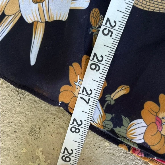 Like new Charlie Black Floral Long Sleeve blouse - Picture 13 of 15